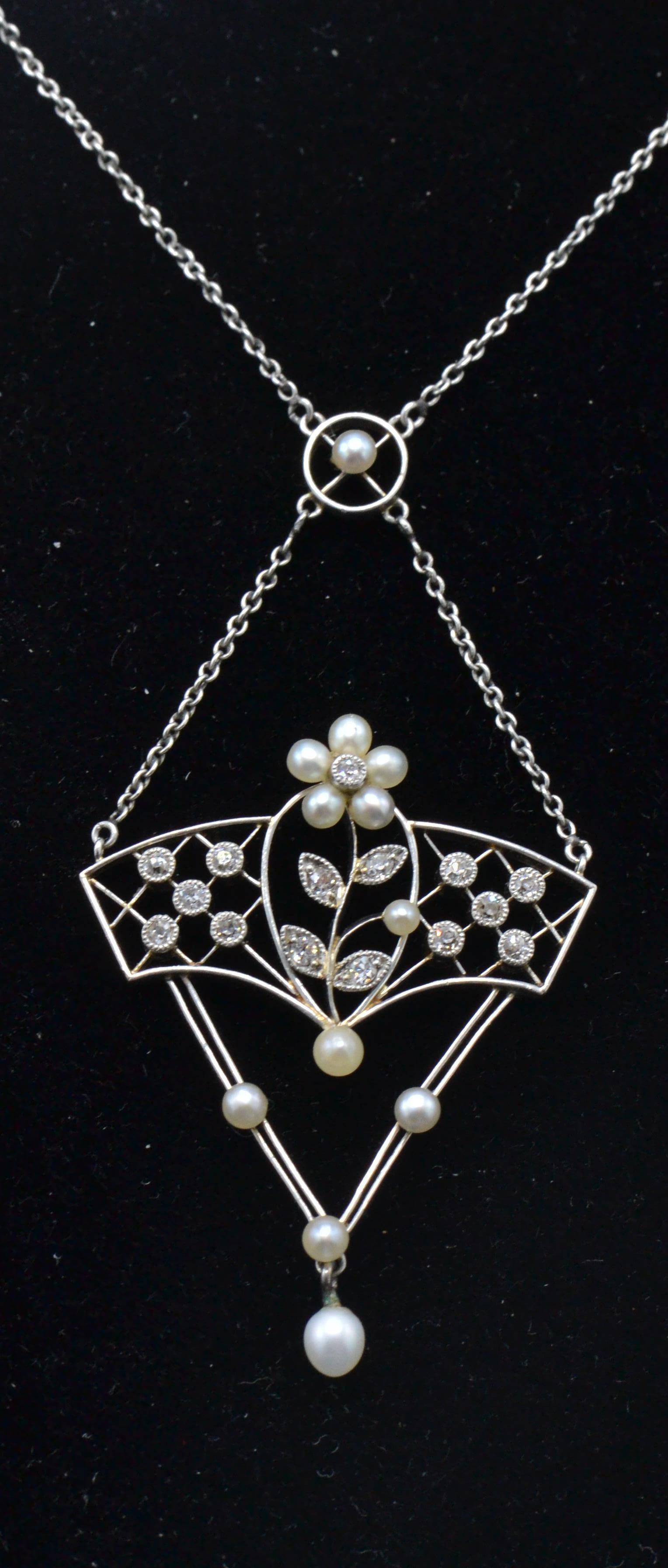 A white gold Art Nouveau pearl and diamond pendant necklace - Image 2 of 5