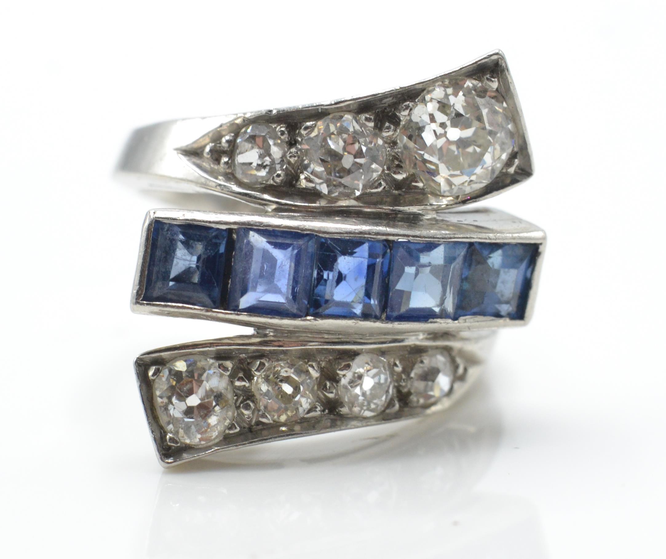 A platinum sapphire and diamond Art Deco cross over fan ring - Image 4 of 5