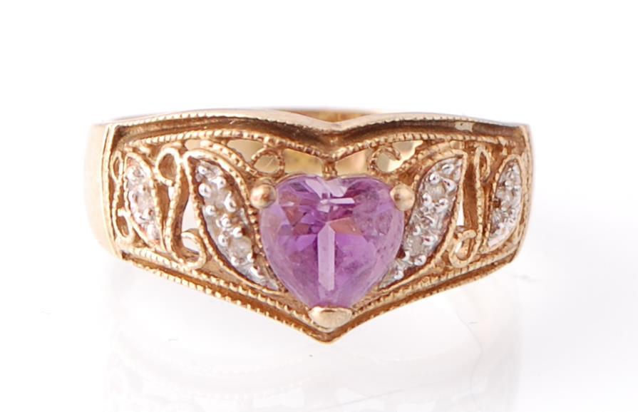 9CT GOLD AMETHYST AND DIAMOND RING WITH ANOTHER - Image 3 of 5