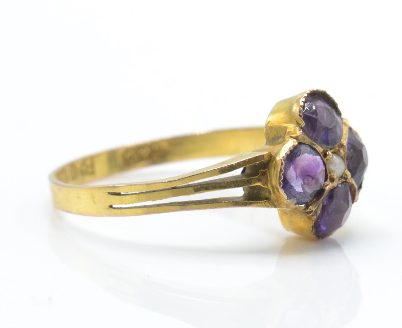 An Antique Amethyst & Pearl Cluster Ring - Image 3 of 5