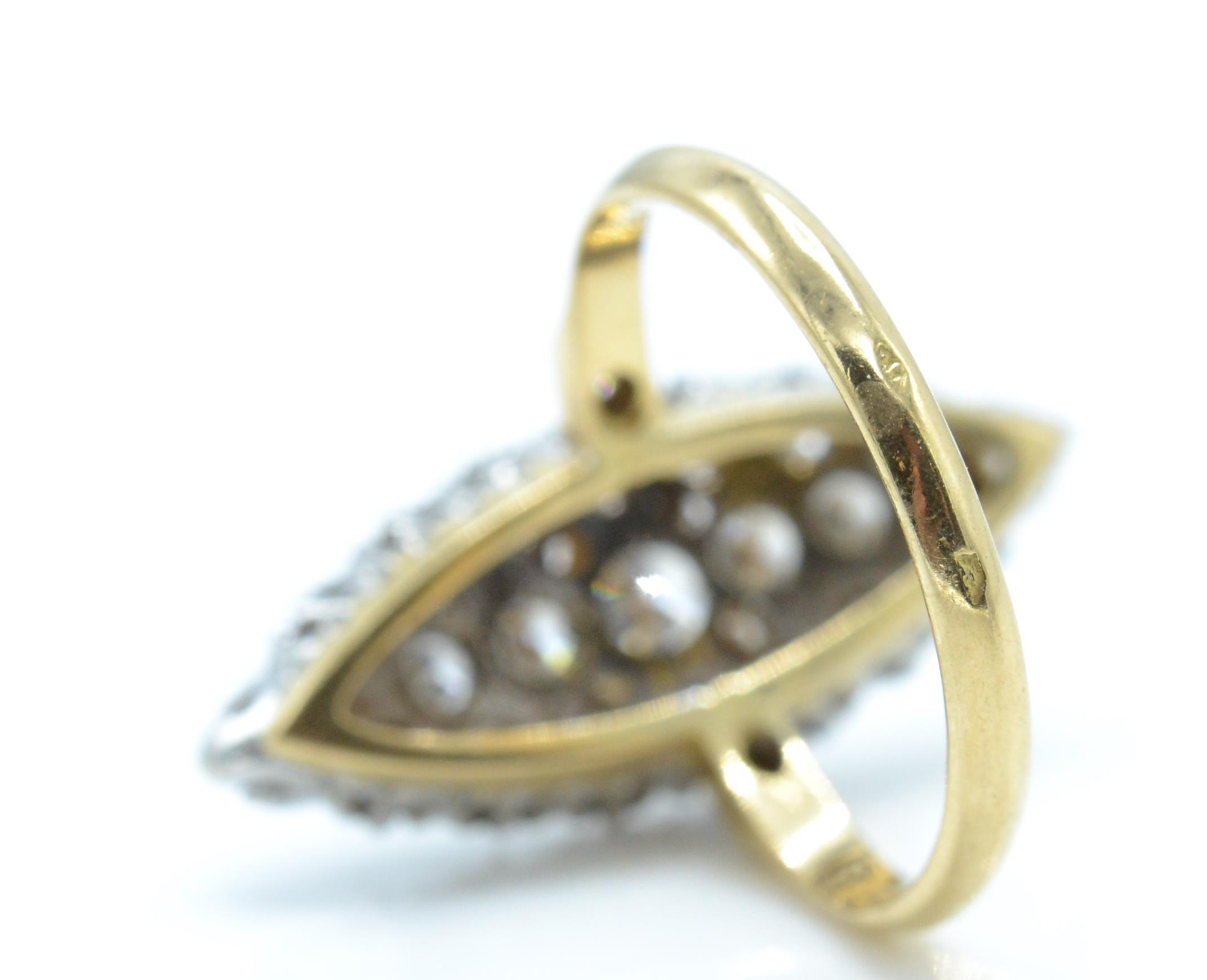 A French 18ct Gold & Diamond Ring - Image 2 of 4