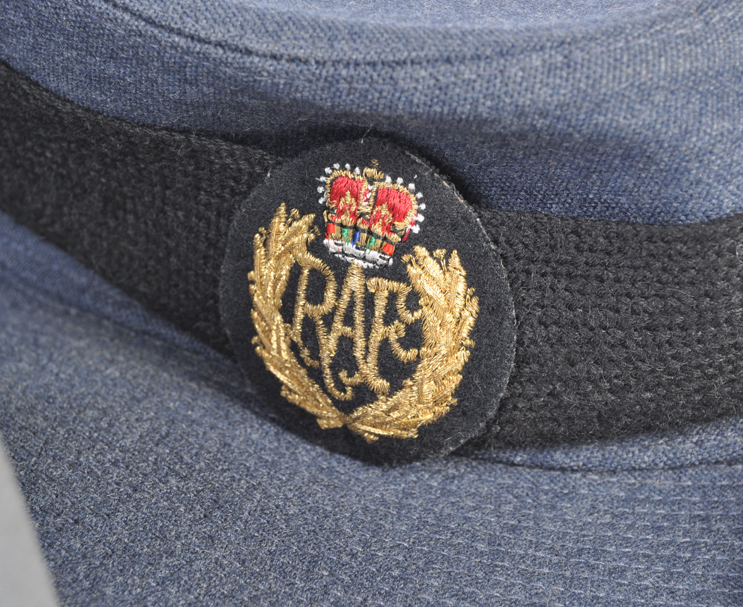 Uniform - A collection of assorted 20th Century military and other related headwear / hats, to - Image 2 of 10