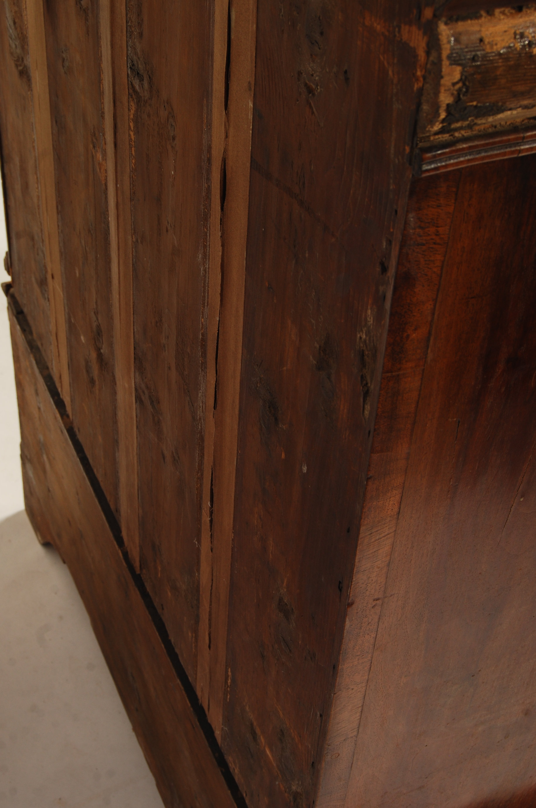 LATE 17TH / 18TH CENTURY WALNUT CHEST ON STAND - Image 9 of 11