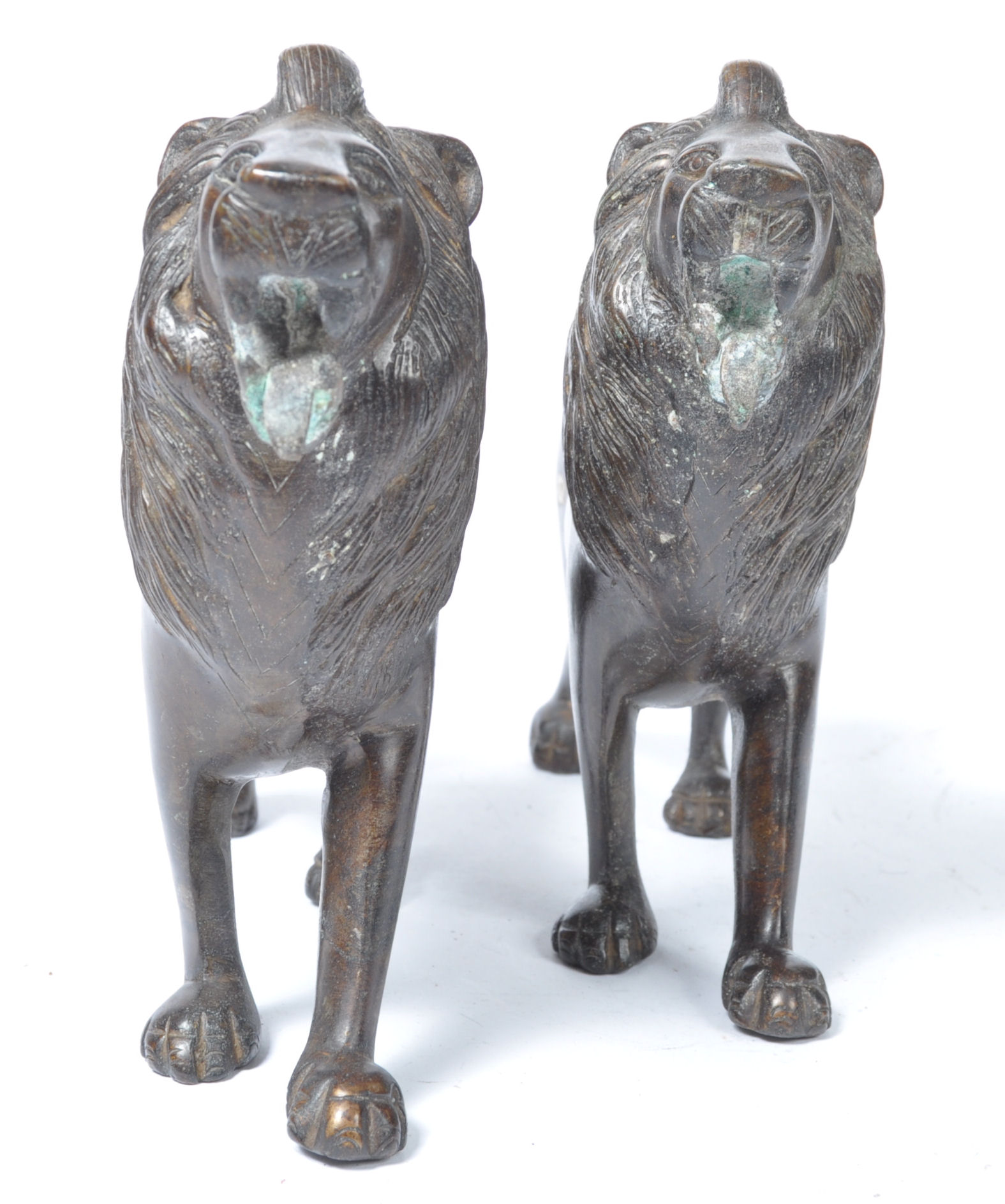 PAIR OF 19TH CENTURY CHINESE BRONZE LIONS - Image 2 of 4