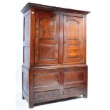 AN 18TH CENTURY GEORGIAN ANTIQUE OAK HOUSEKEEPERS CUPBOARD