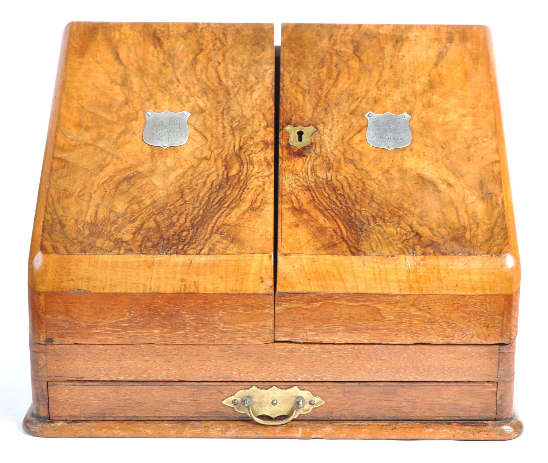 EARLY 20TH CENTURY EDWARDIAN WALNUT STATIONARY BOX