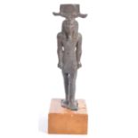 EGYPTIAN BRONZE FIGURAL SCULPTURE OF A MALE DIETY / GOD