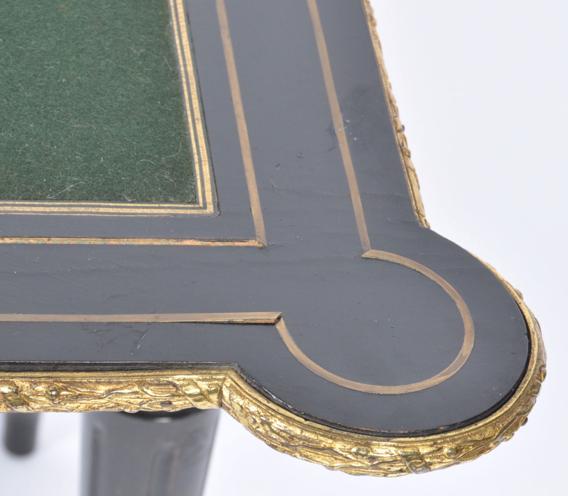 18TH CENTURY DOG EAR BRASS INLAID ORMOLU CARD / GAMES TABLE - Image 7 of 7