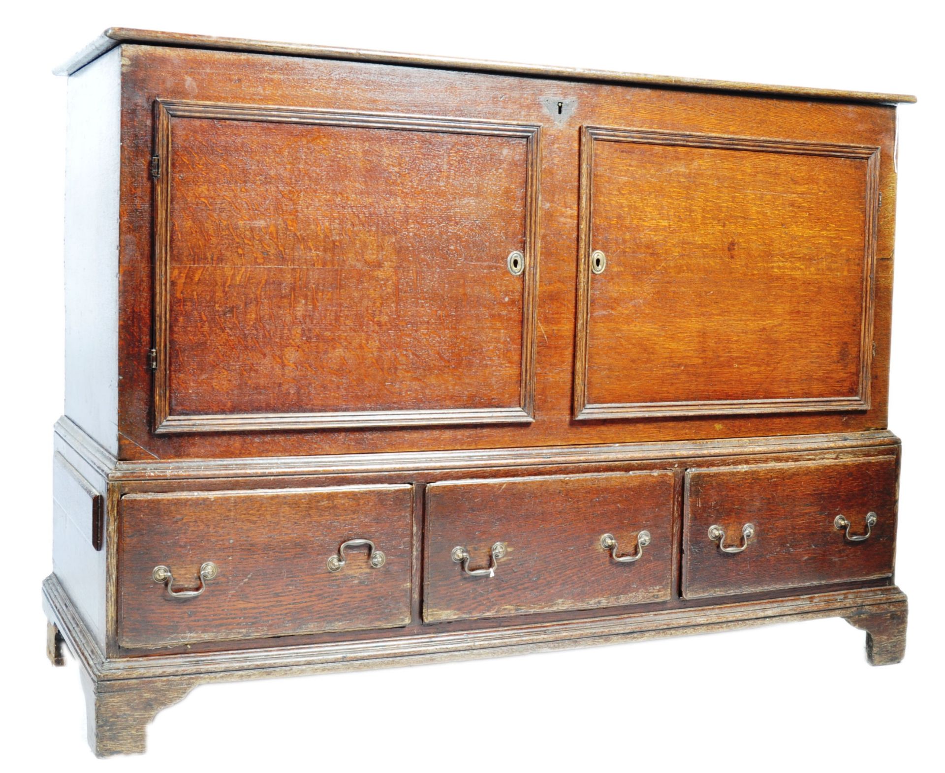 18TH CENTURY GEORGIAN ENGLISH MULE CHEST ON STAND