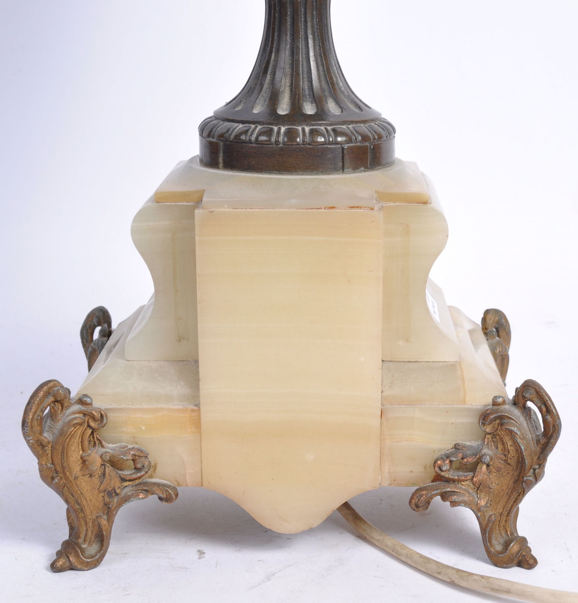 19TH CENTURY FRENCH BRONZE ART NOUVEAU TABLE LAMP - Image 2 of 7