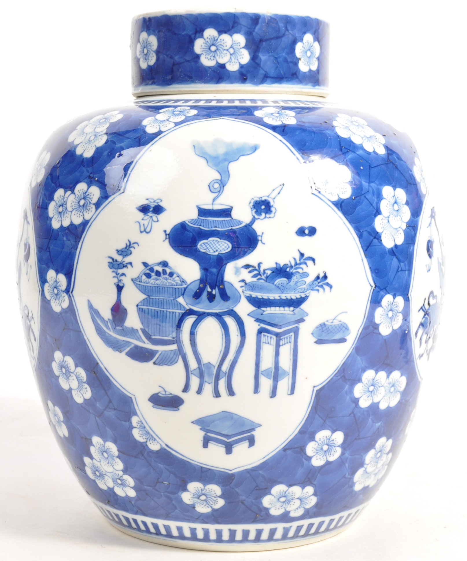 EARLY 19TH CENTURY CHINESE KANGXI MARK BLUE AND WHITE GINGER JAR - Image 3 of 7