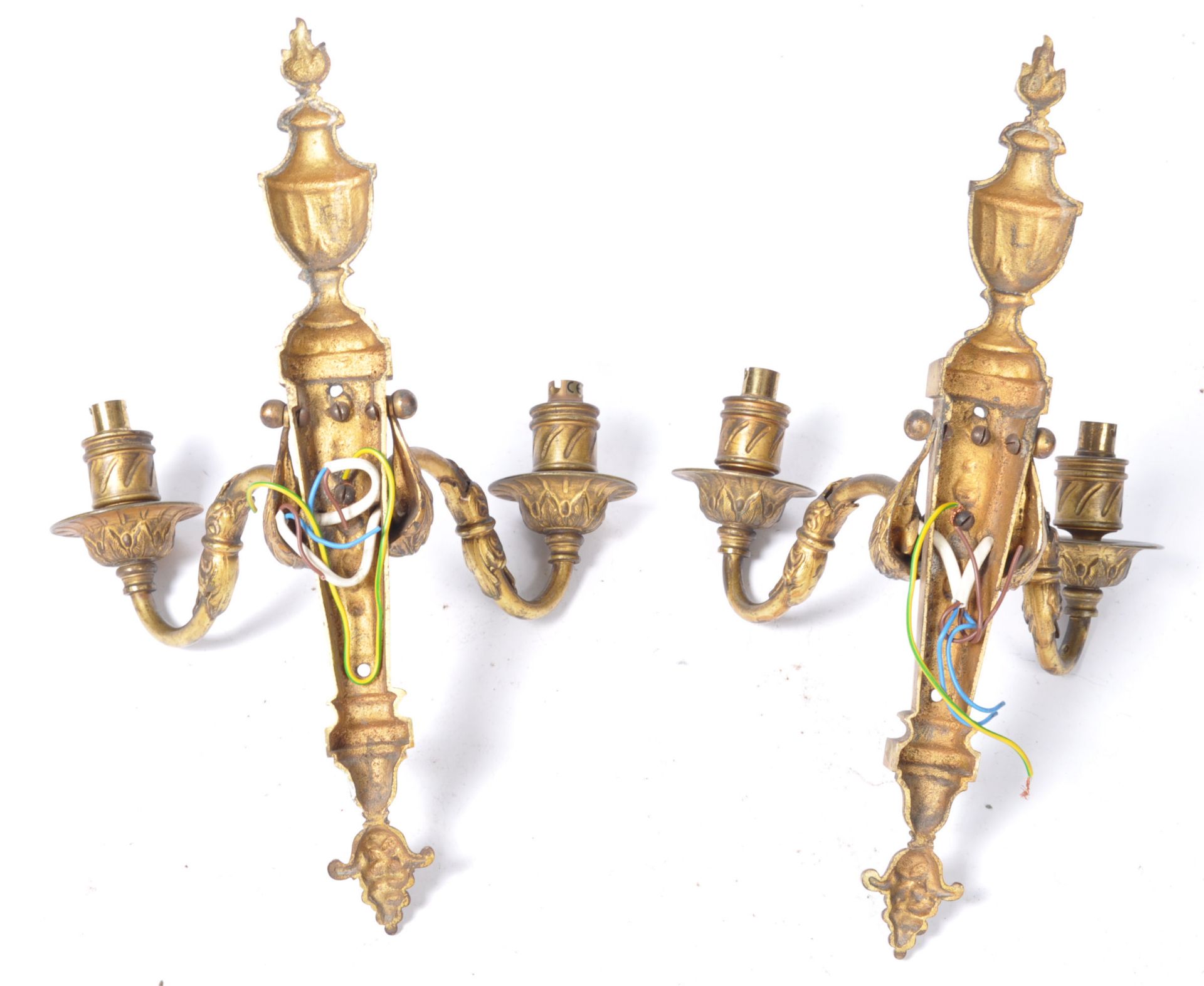 PAIR OF EDWARDIAN GILT BRONZE WALL LIGHTX IN THE ADAM STYLE - Image 4 of 5