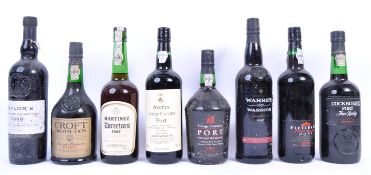 COLLECTION OF ASSORTED VINTAGE PORT