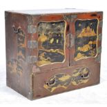 19TH CENTURY JAPANESE MEIJI LACQUERED TABLE CABINET