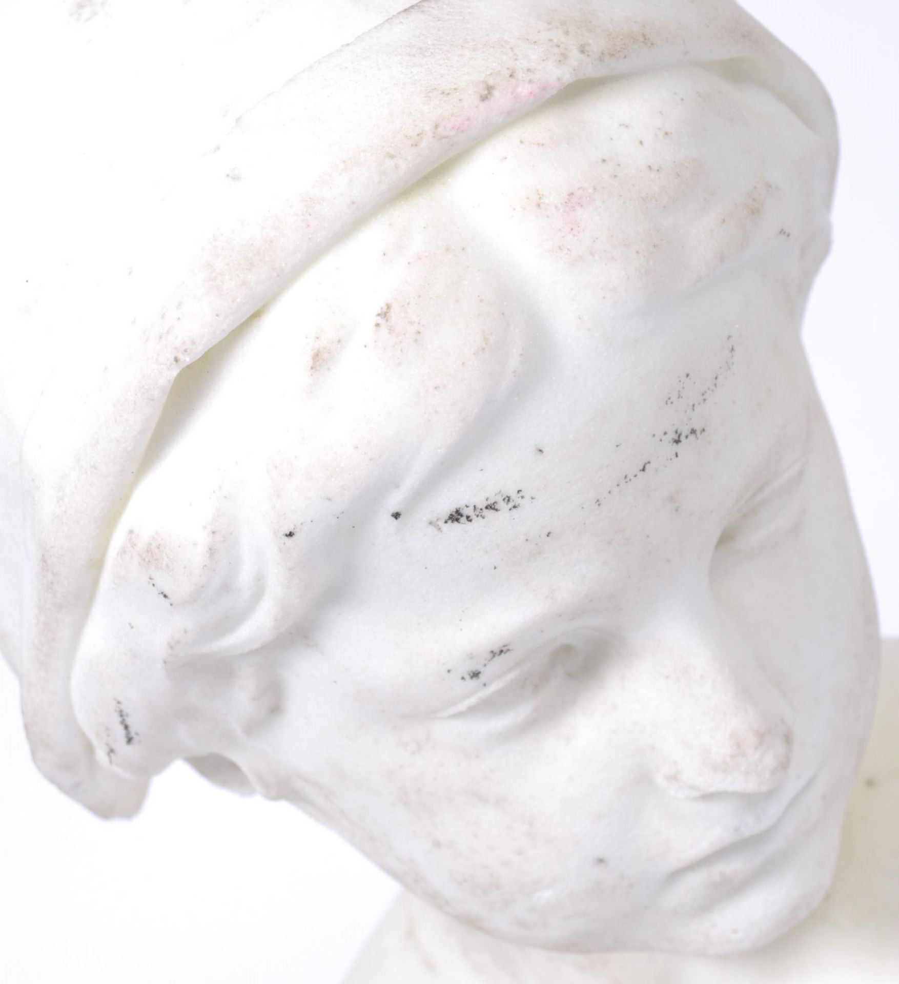 18TH / 19TH CENTURY ITALIAN WHITE MARBLE BUST OF A MAIDEN - Image 7 of 8
