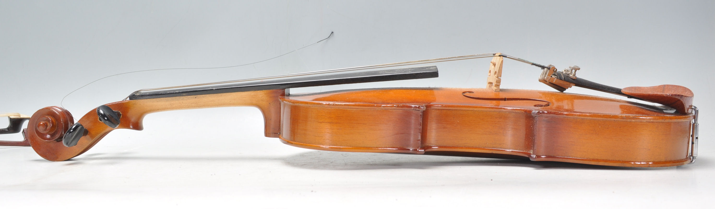 A 20th Century full size violin with two piece bac - Image 15 of 18