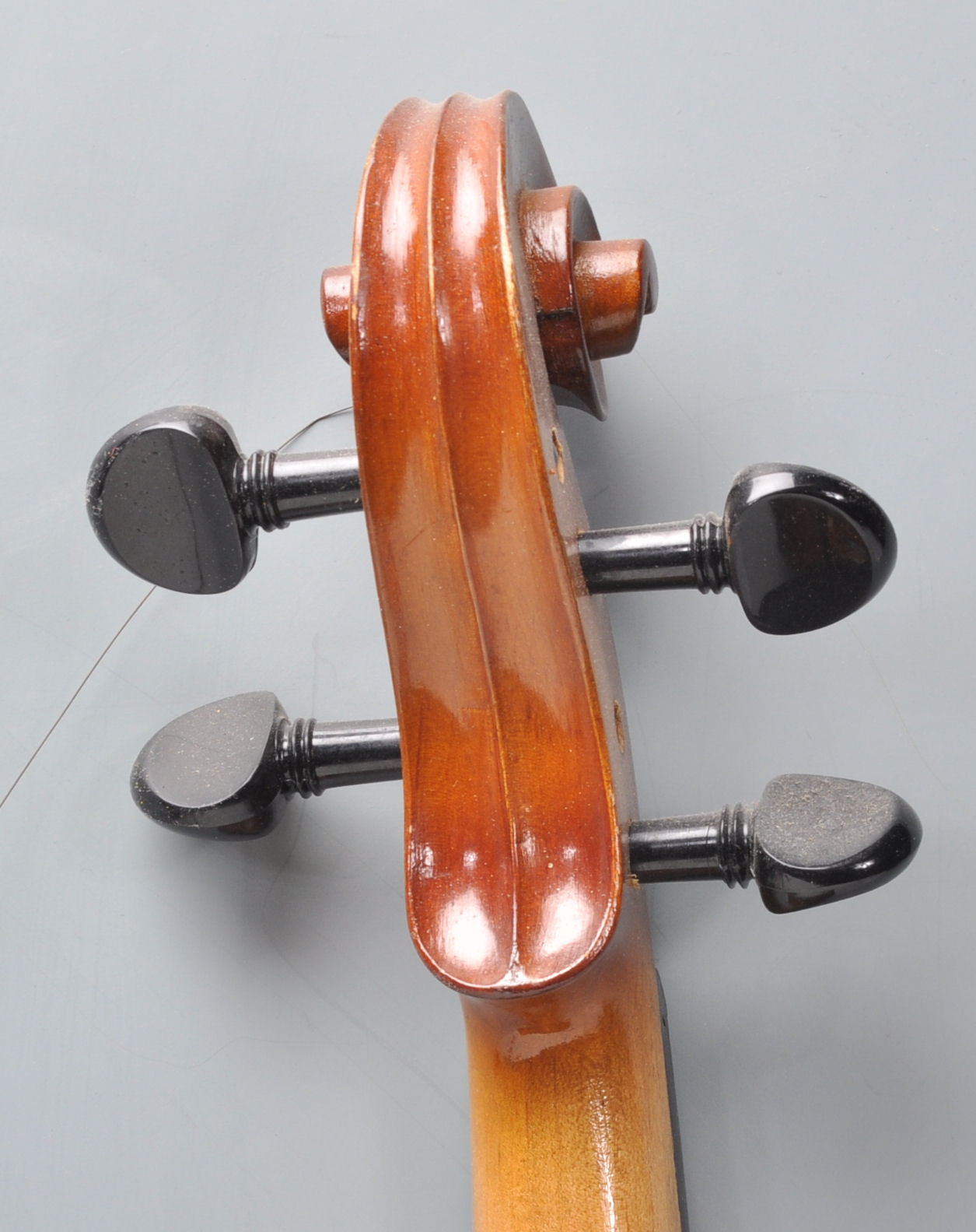 A 20th Century full size violin with two piece bac - Image 9 of 18