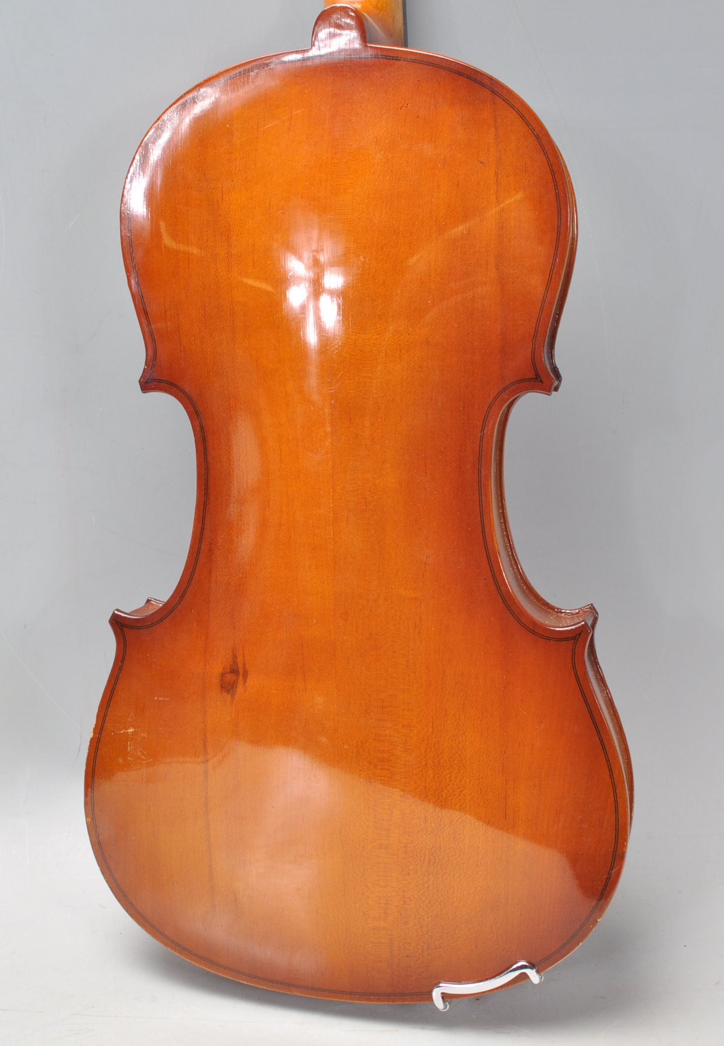 A 20th Century full size violin with two piece bac - Image 13 of 18