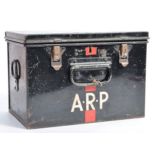 ORIGINAL 1939 WWII AIR RAID PRECAUTIONS FIRST AID TIN BOX