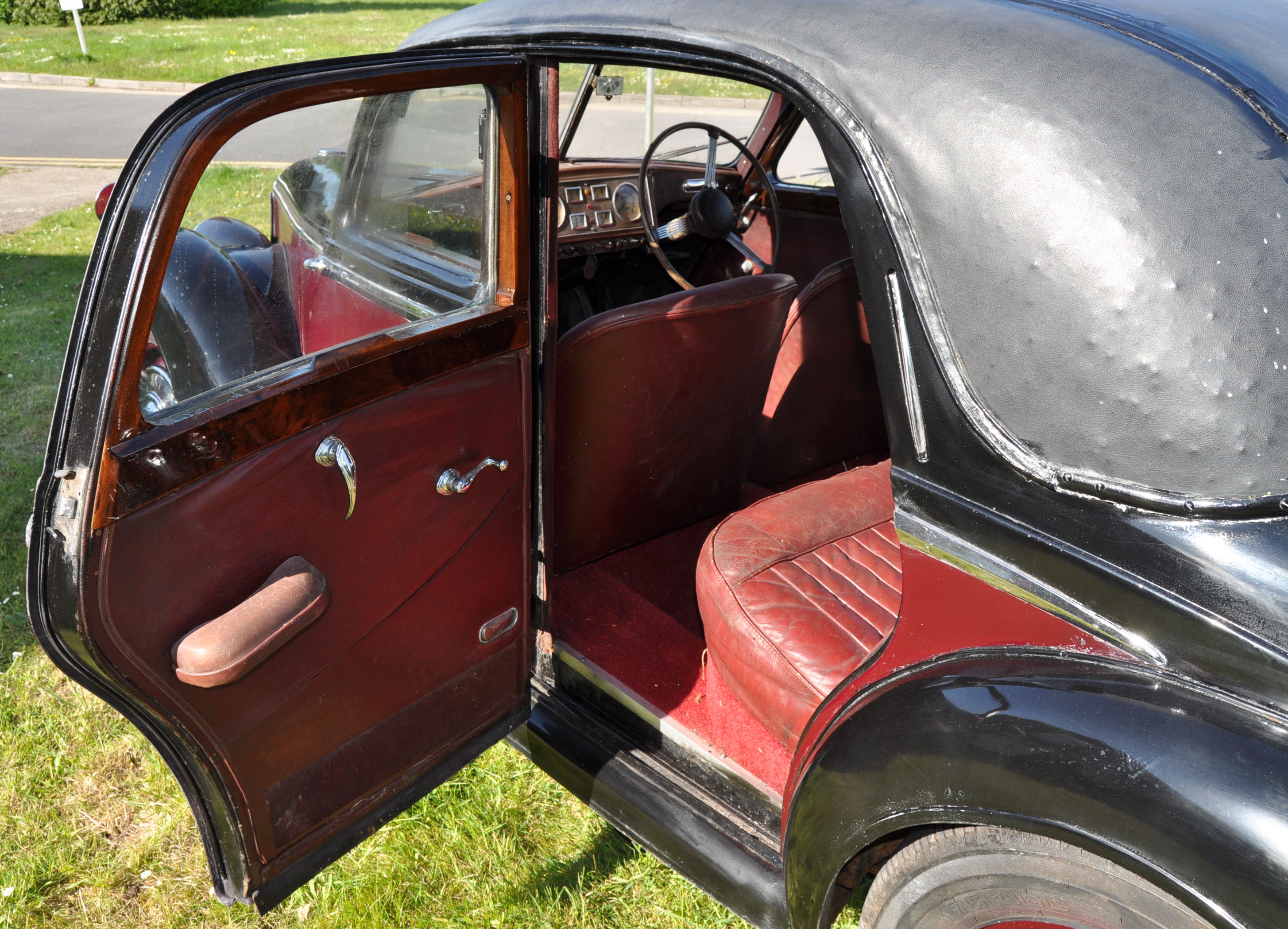 1952 RILEY RMA 1.5 MAROON & BLACK - MYO 792 - Image 39 of 53