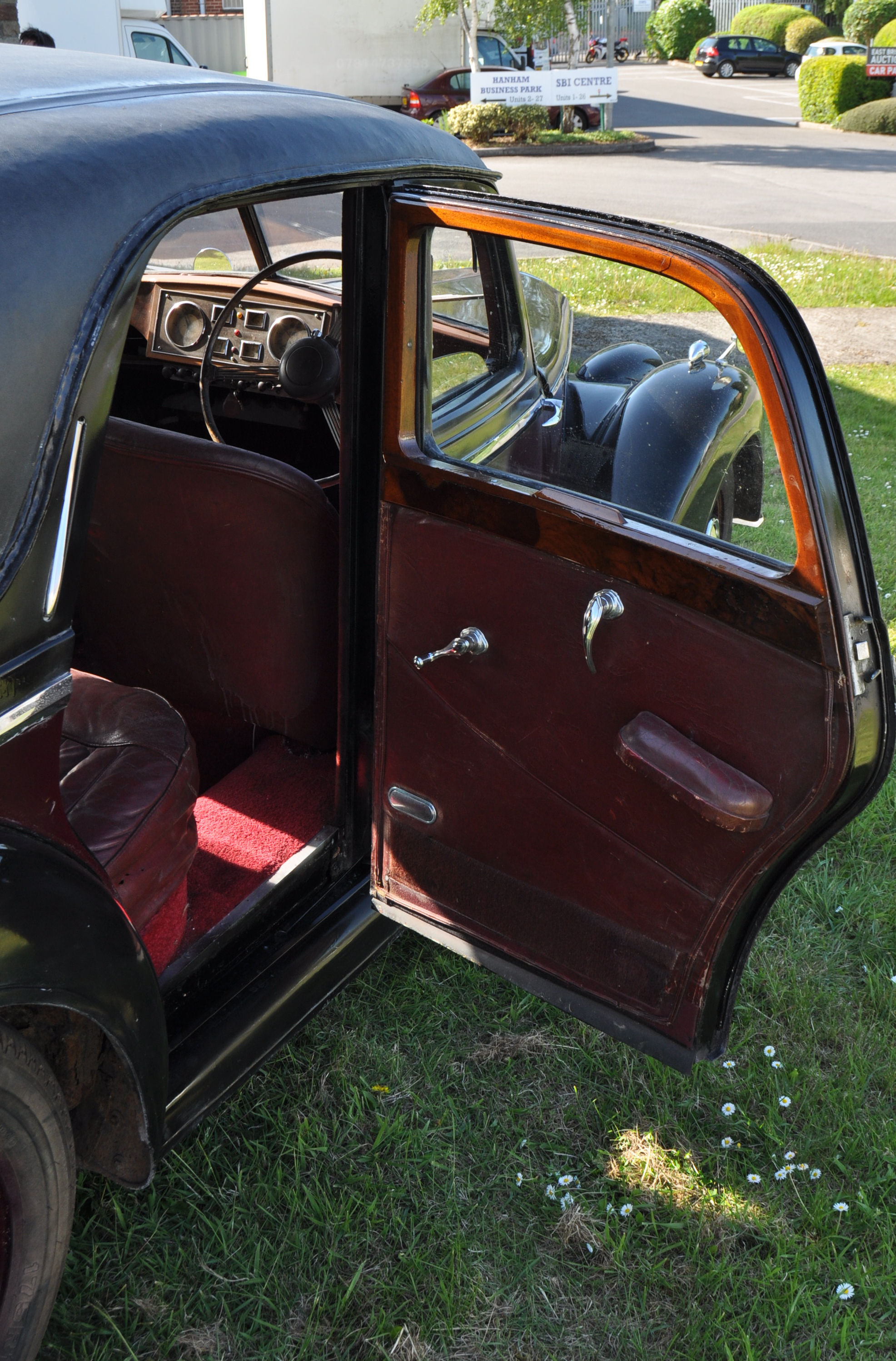 1952 RILEY RMA 1.5 MAROON & BLACK - MYO 792 - Image 21 of 53