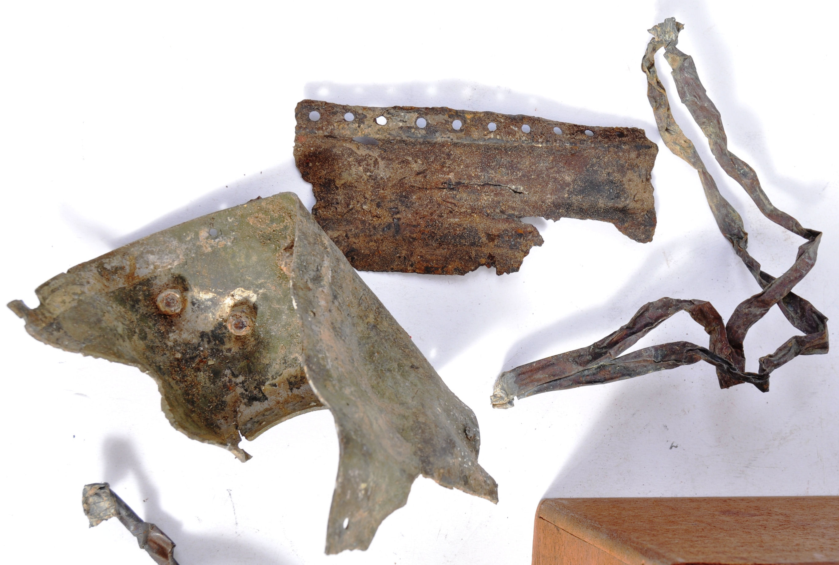 ASSORTED WWII BOMB & AIRCRAFT RELICS FROM COVENTRY - Image 2 of 5