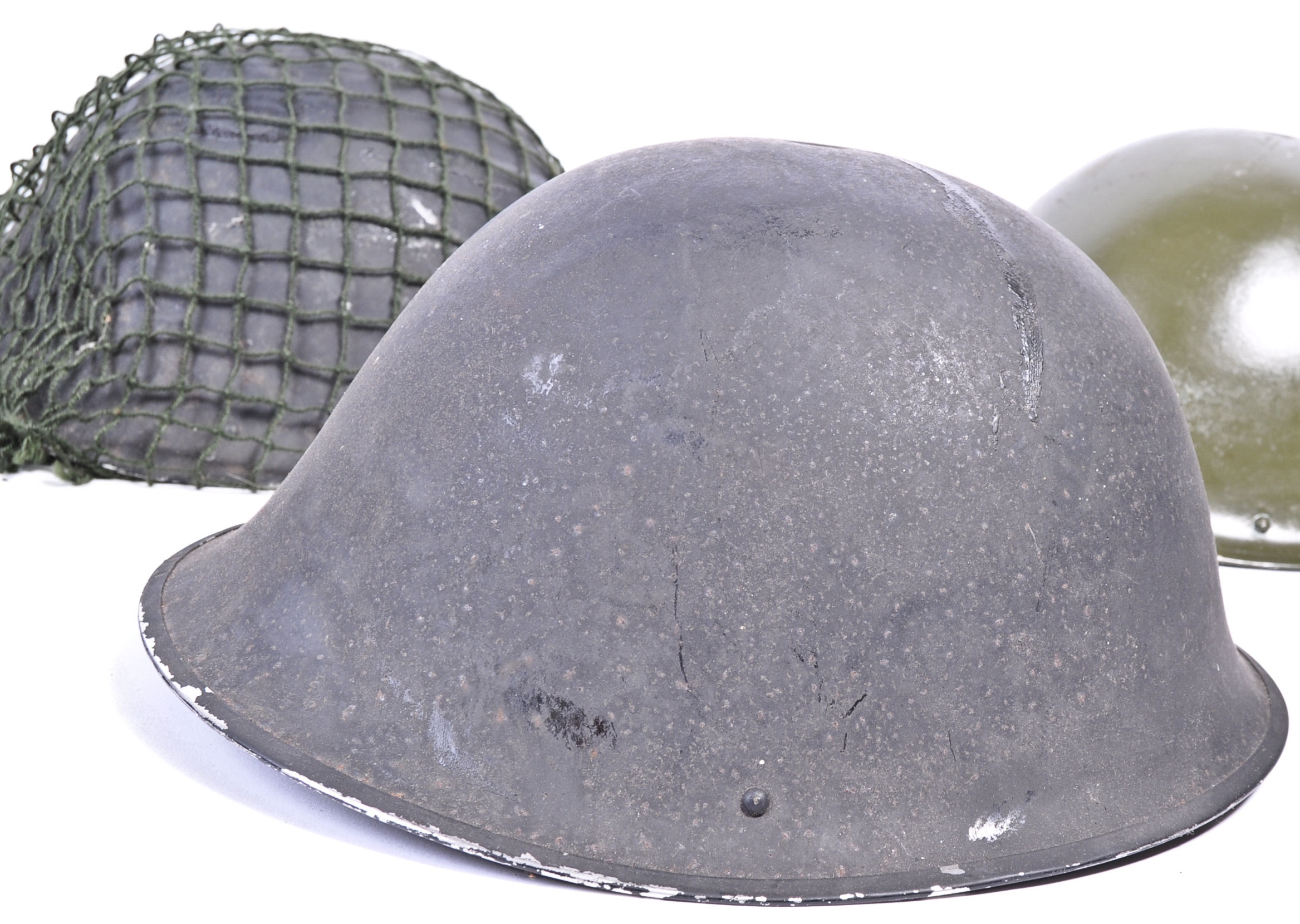 COLLECTION OF WWII PATTERN BRITISH ARMY TURTLE HELMETS - Image 4 of 6
