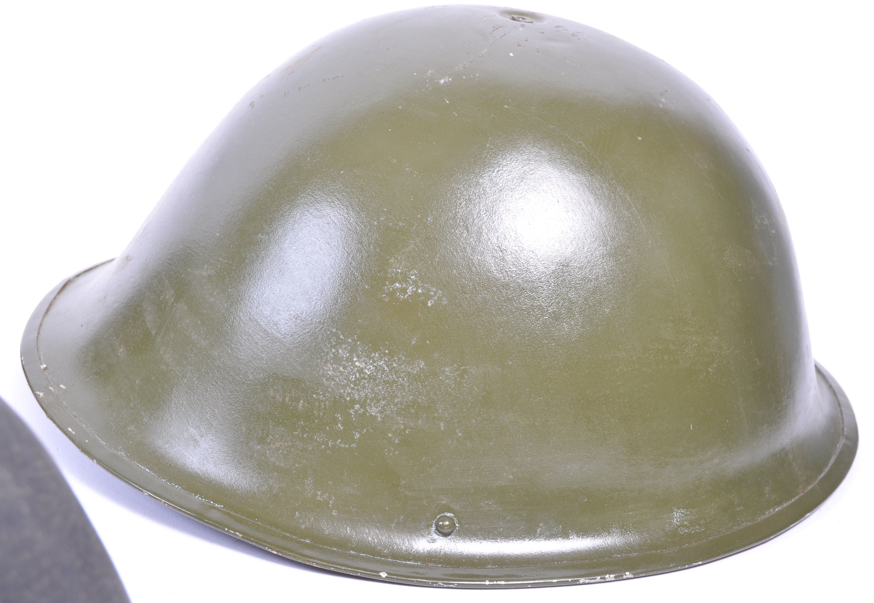 COLLECTION OF WWII PATTERN BRITISH ARMY TURTLE HELMETS - Image 3 of 6