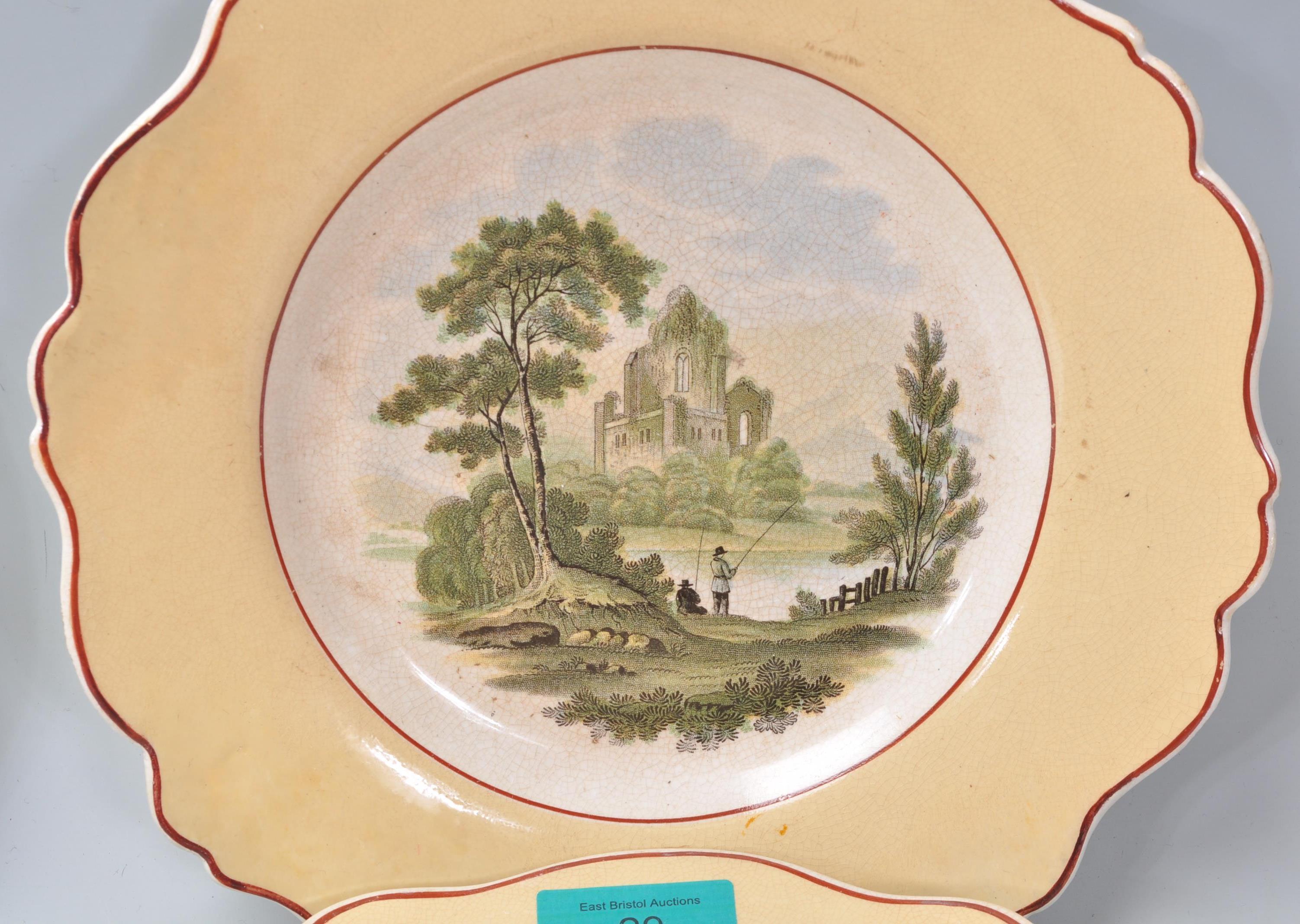 A collection of 19th century and early 20th century Prattware landscaped cabinet plates. To - Image 15 of 19