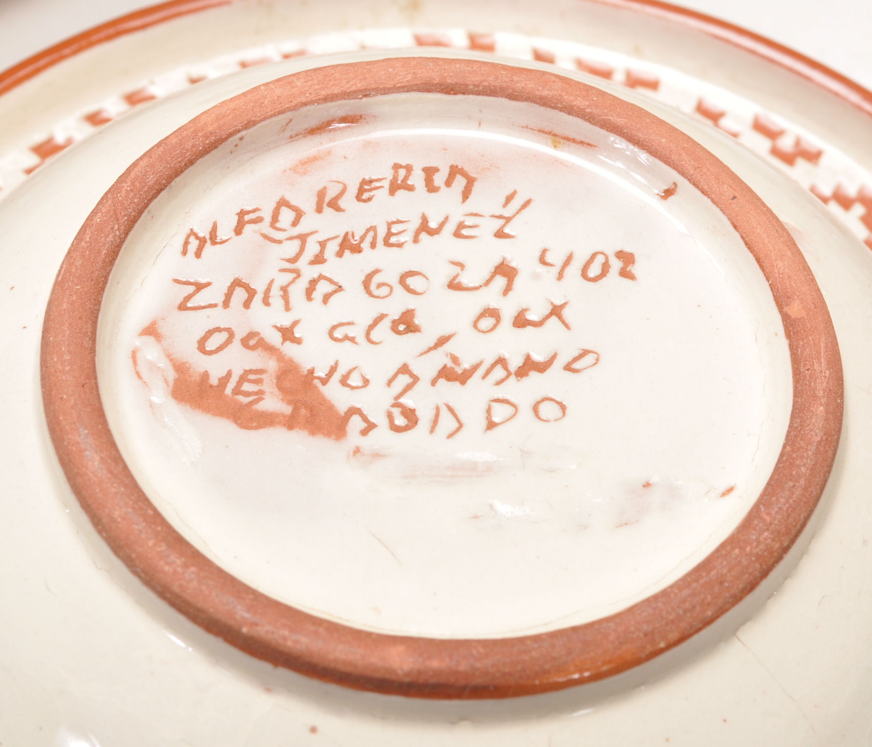 A beautiful and large collection of 20th century Mexican Mitla hand made studio pottery being made - Image 12 of 16