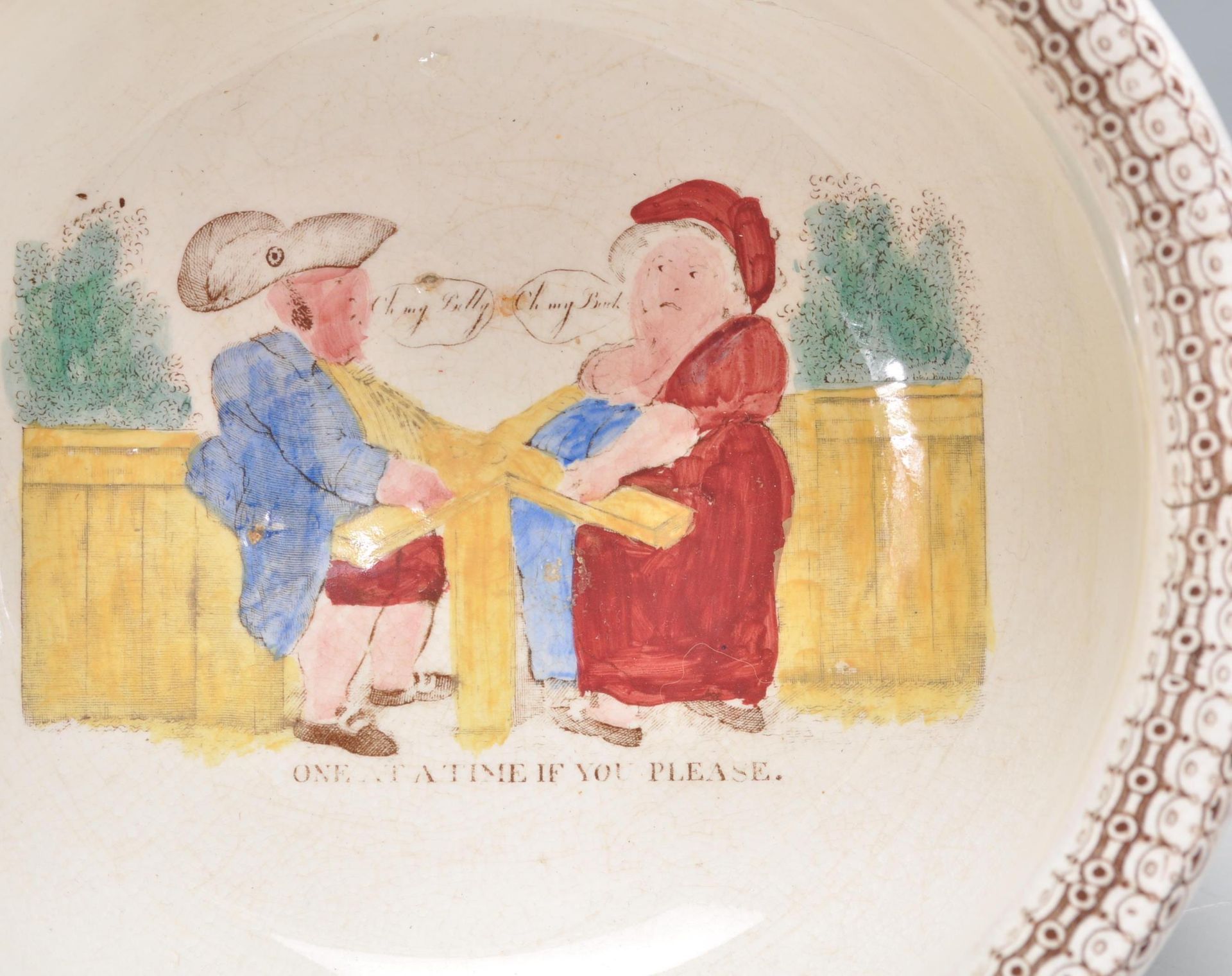 A 19th Century Victorian humorous pottery chamber pot. The interior decorated with two figures in - Bild 6 aus 7