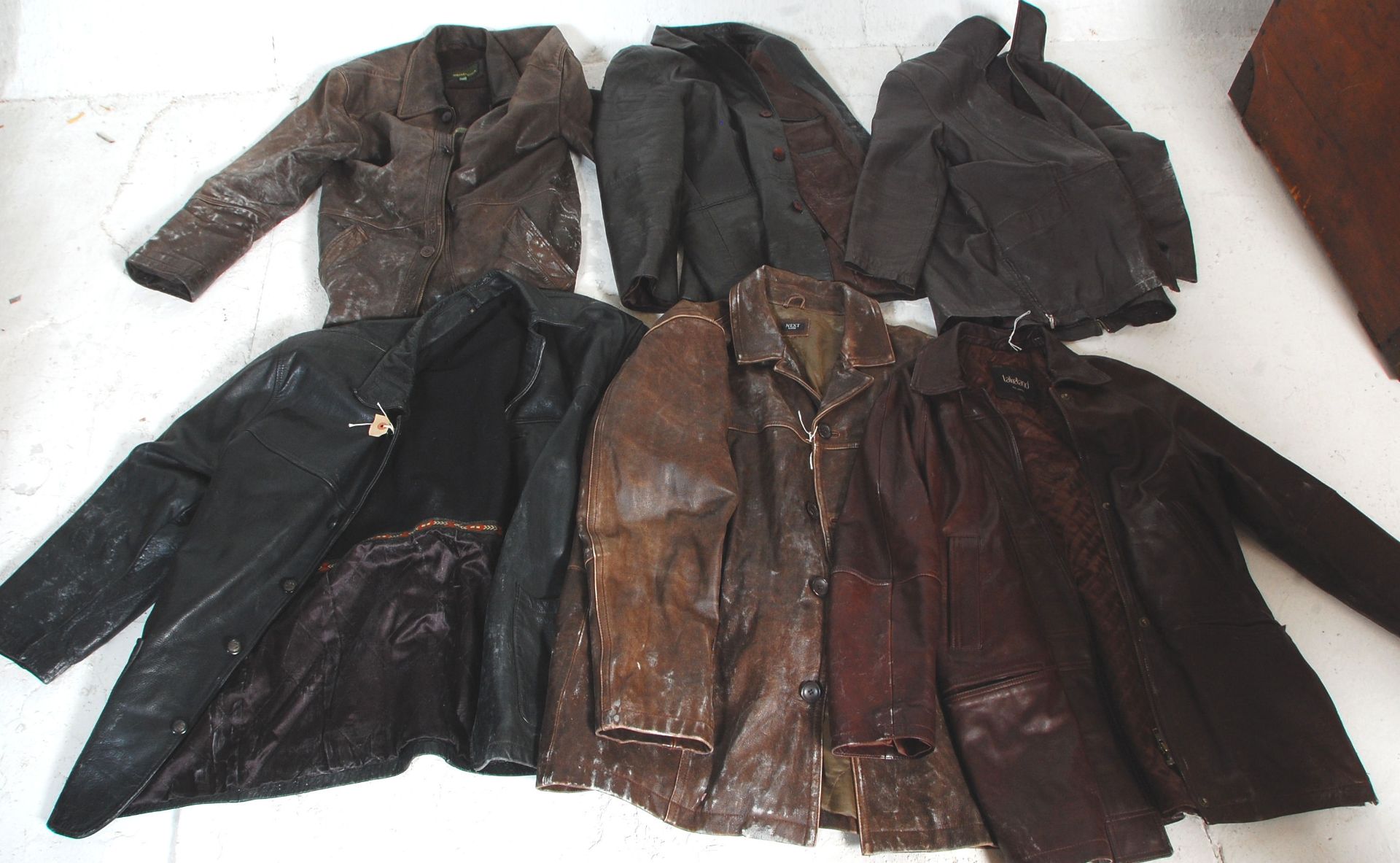 A good group of six gentlemens leather jackets / coats. Most bearing labels to include Milan