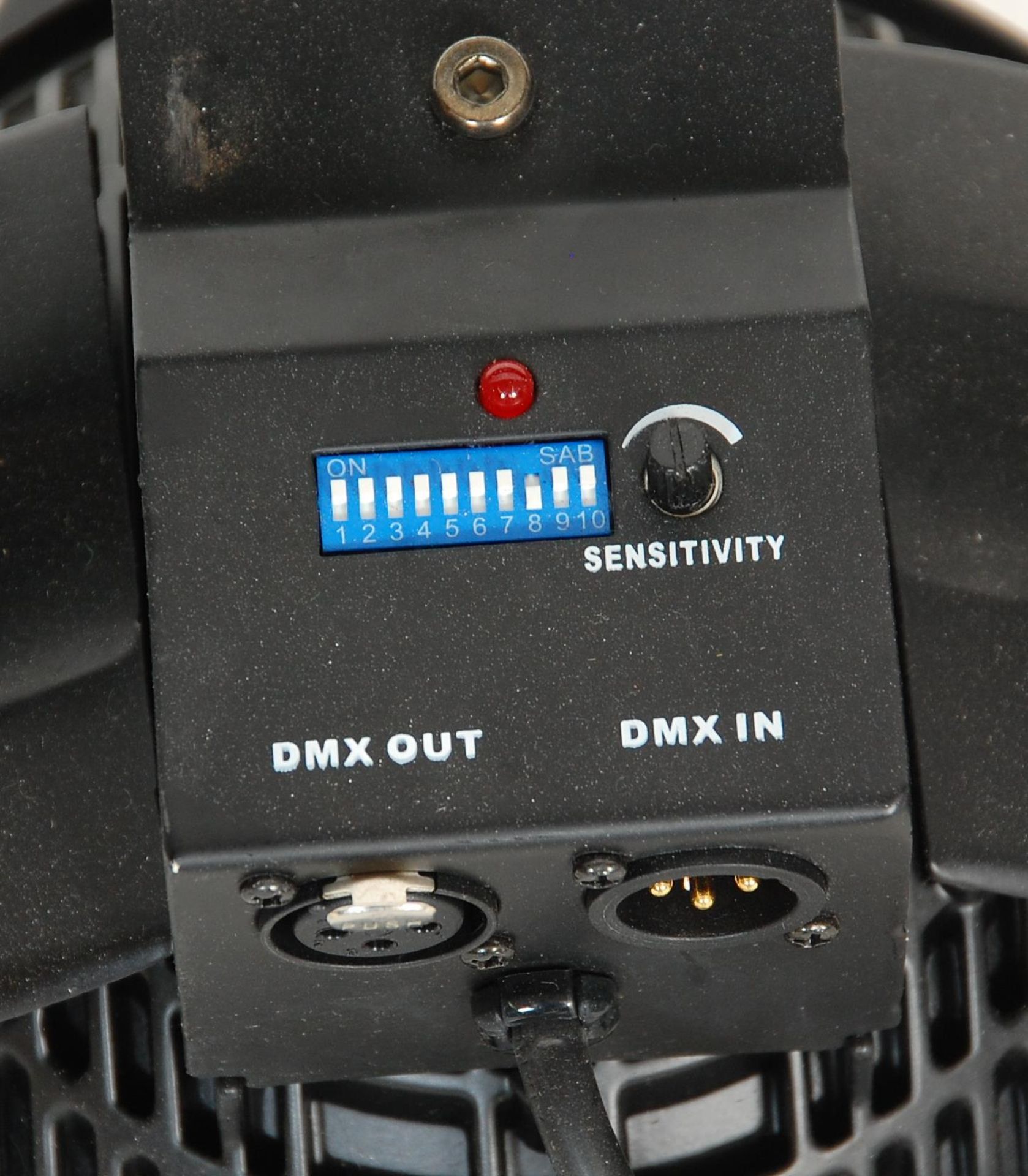 A good set of New Old Stock Led Multipar RGB DMX colour changing spot lights having hanging - Bild 6 aus 7