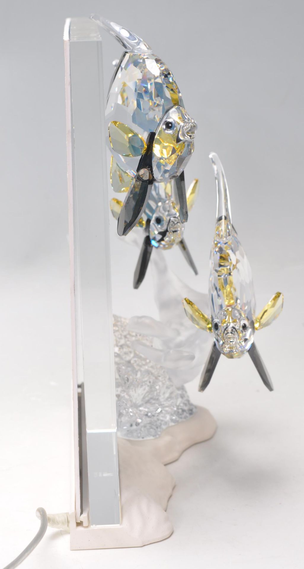 A Swarovski ' Wonders of the Sea ' cut crystal free standing ornament plaque / light in the form - Bild 4 aus 8