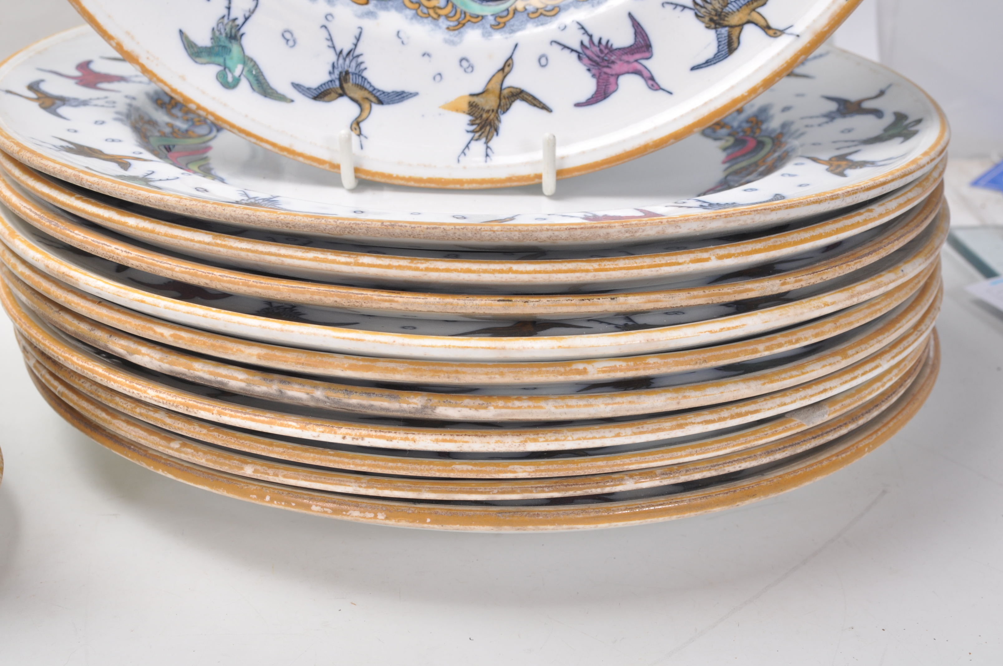 A 19th Century Victorian Christopher Dresser for Minton's 25 piece dinner service in the Japanese - Image 6 of 10