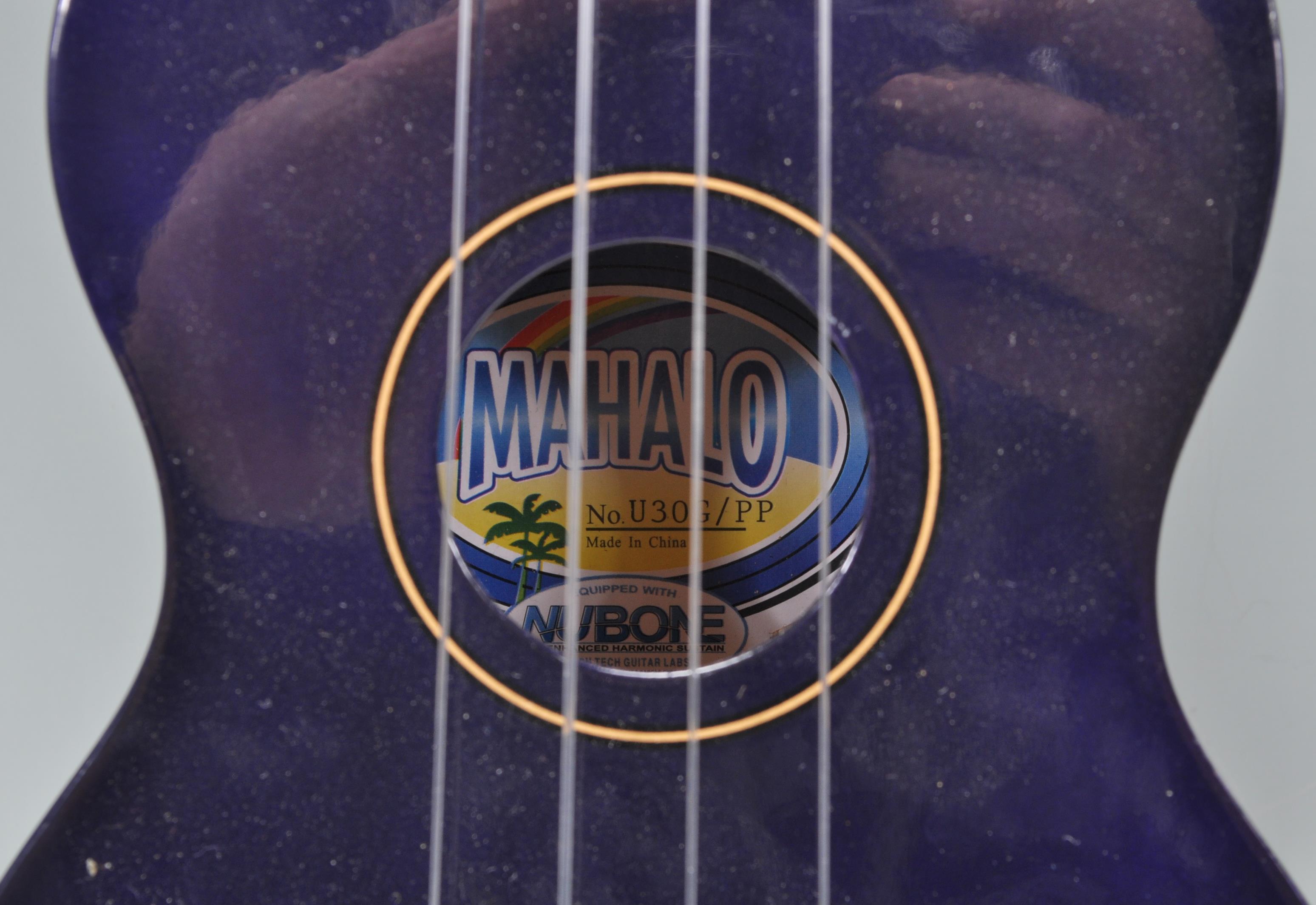 A good Mahalo made four string ukulele finished in blue. 52cm long. - Image 5 of 9