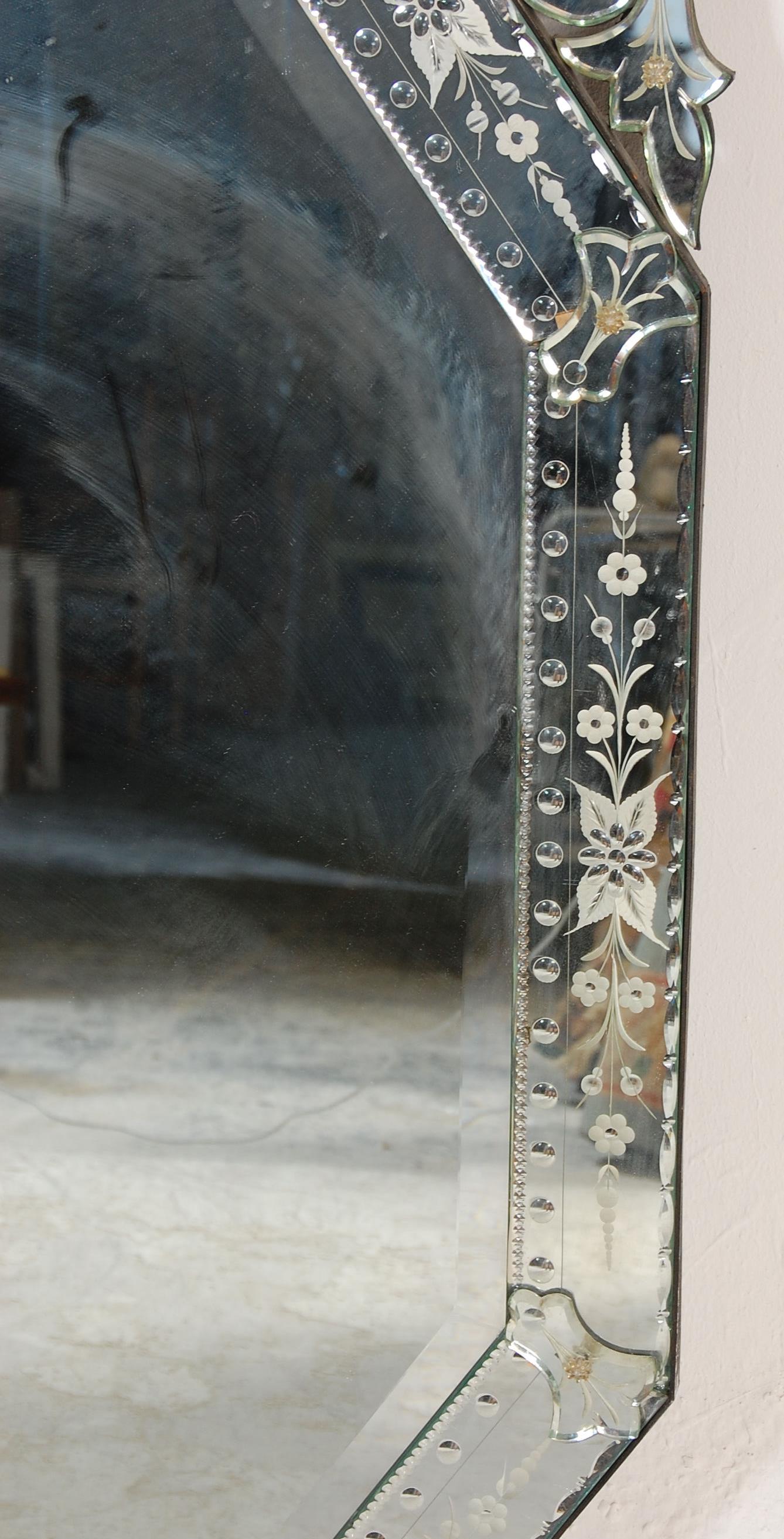 A large 20th Century Venetian wall mirror of tall octagonal form having a cut glass baroque style - Image 8 of 14