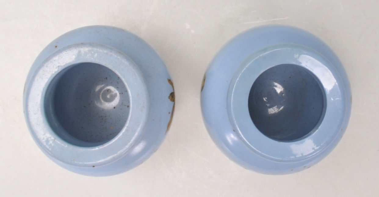 A pair of 19th century Pratt ware blue glaze Etruscan ware bottle vases each with Theatrical - Image 7 of 9