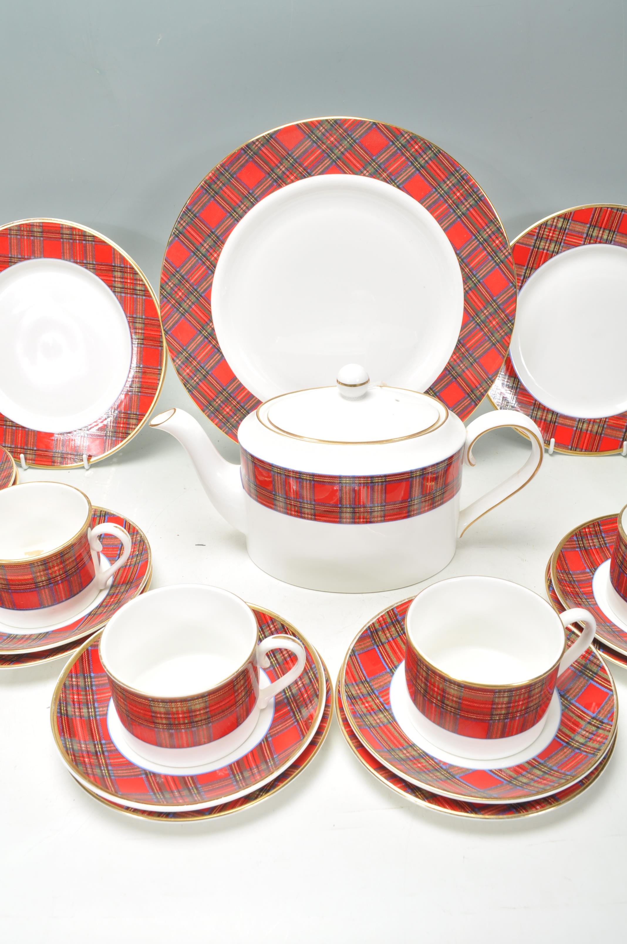 A good Royal Crown Duchy Tartan pattern tea service comprising six cups, saucers and side plates ( - Image 5 of 9