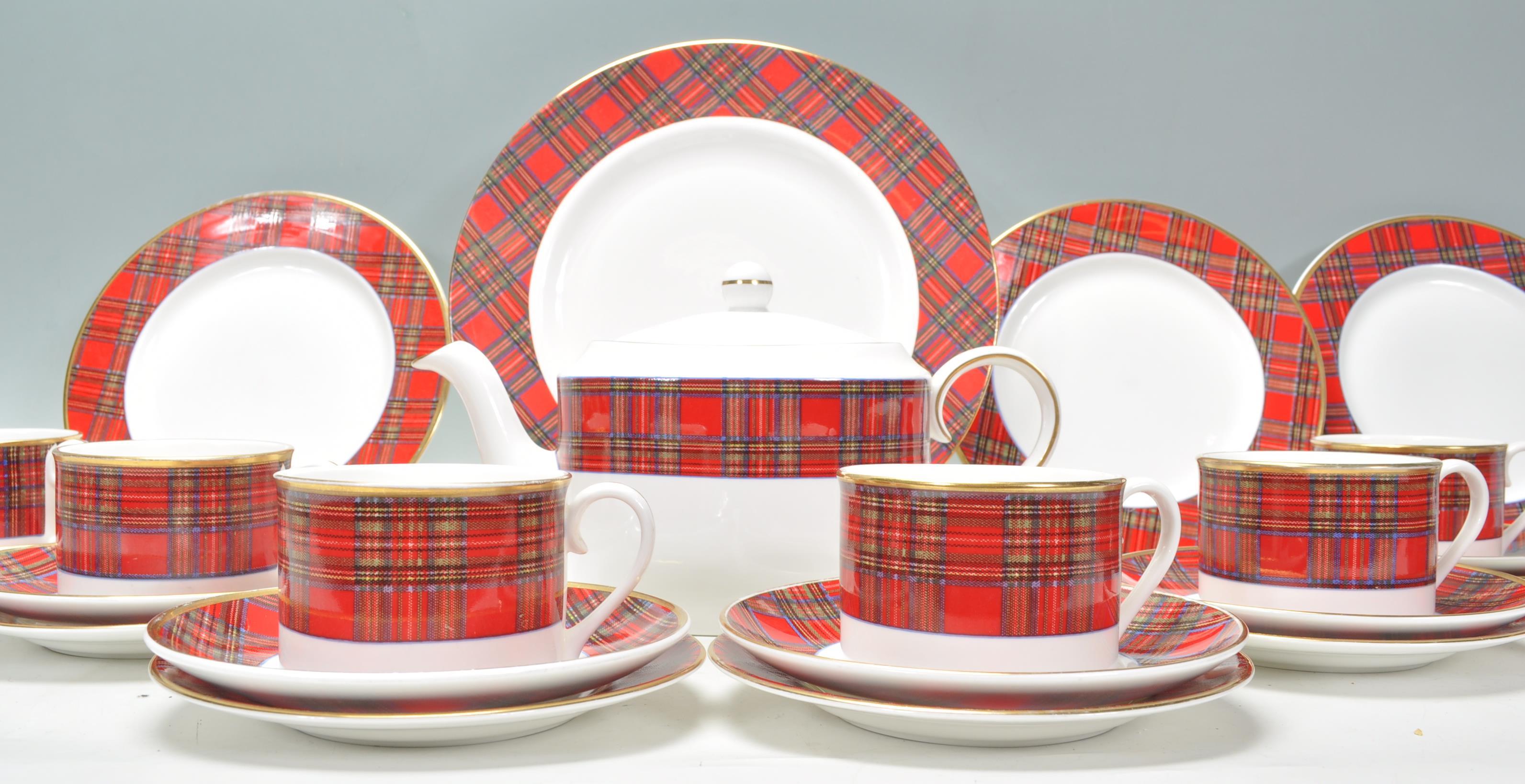 A good Royal Crown Duchy Tartan pattern tea service comprising six cups, saucers and side plates ( - Image 3 of 9