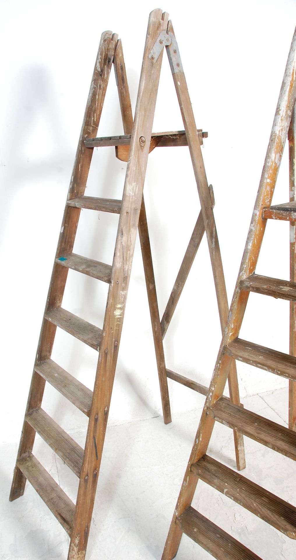 A pair of vintage ladders with one set having graduating steeps and the other straight. 185cm x - Bild 3 aus 6