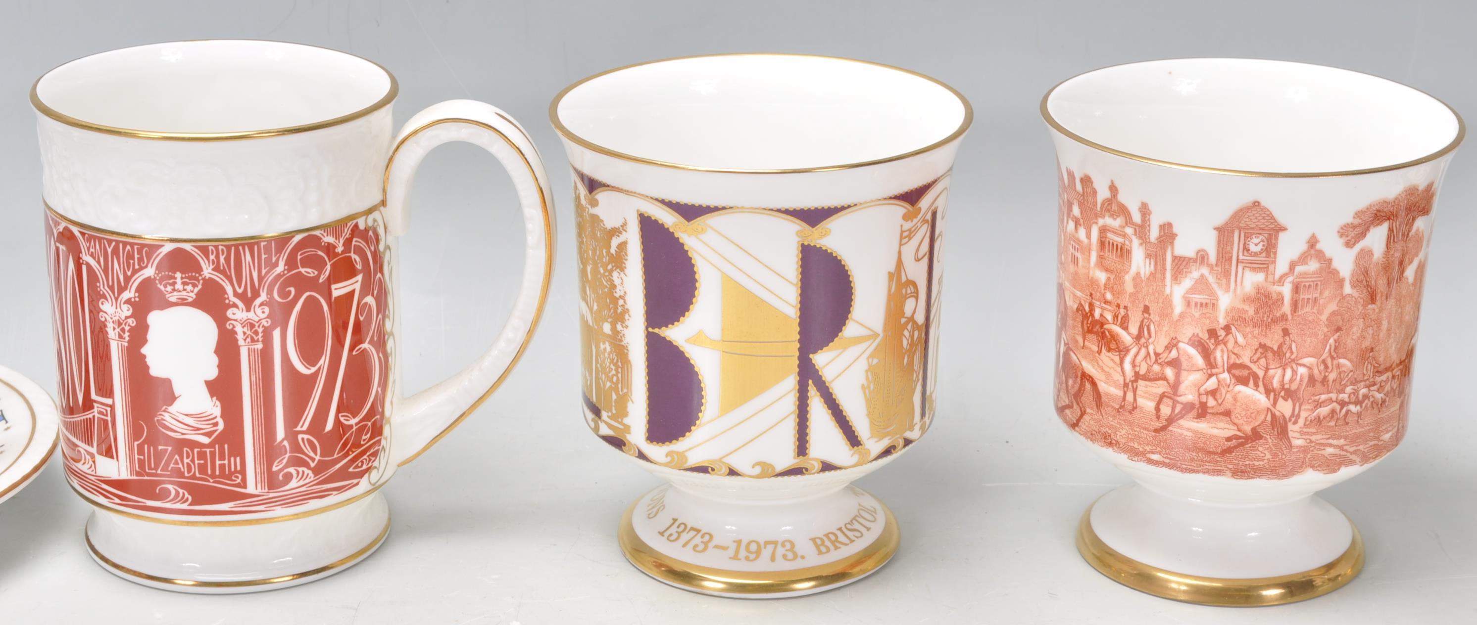 A collection of Coalport & Royal Doulton commemorative and series ware goblets / vases to include - Image 7 of 12