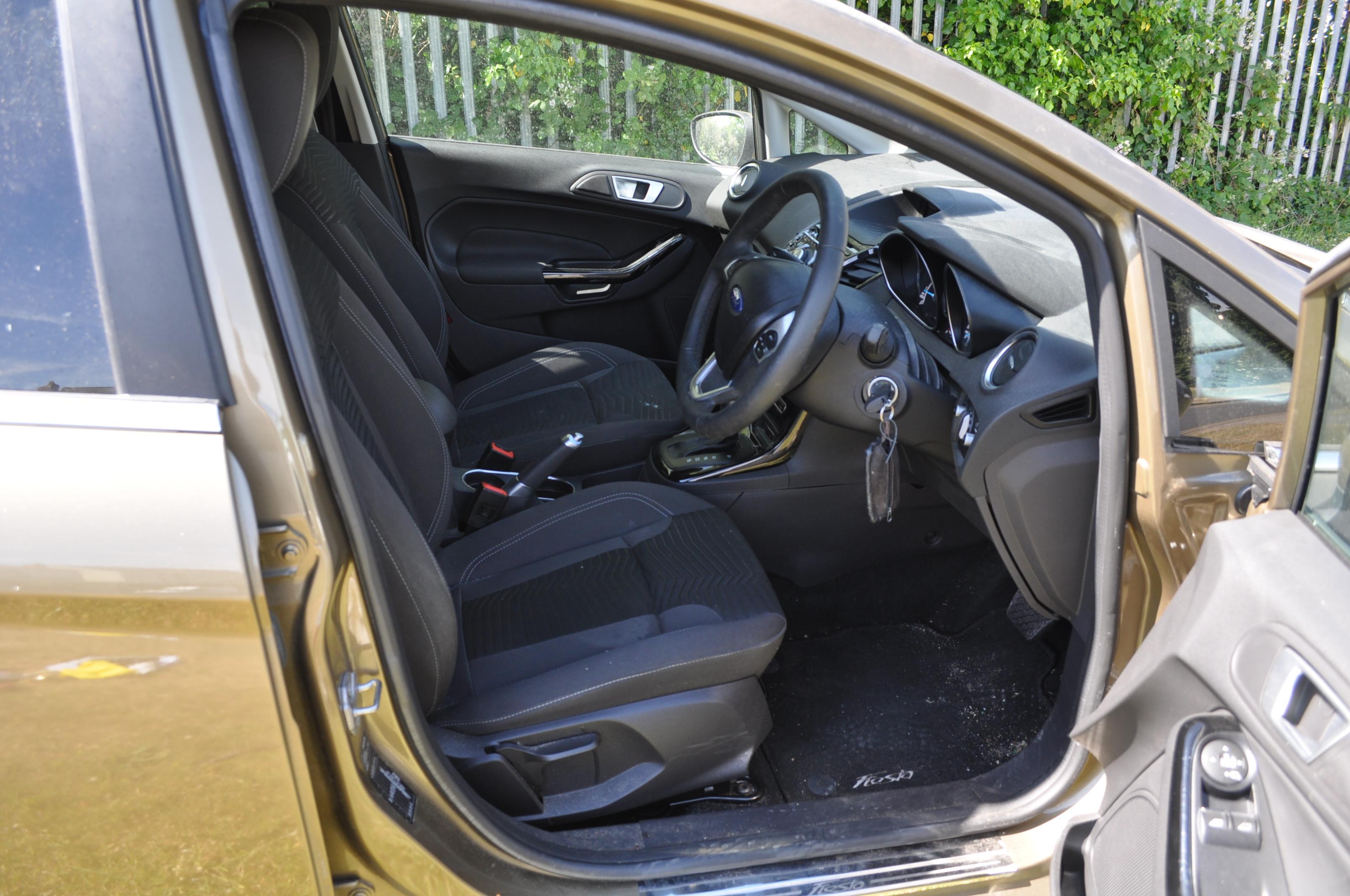 WR13 BJK - Ford Fiesta - Automatic - A 2013 Ford Fiesta in metallic gold, 1596cc, Titanium, petrol - Image 13 of 61
