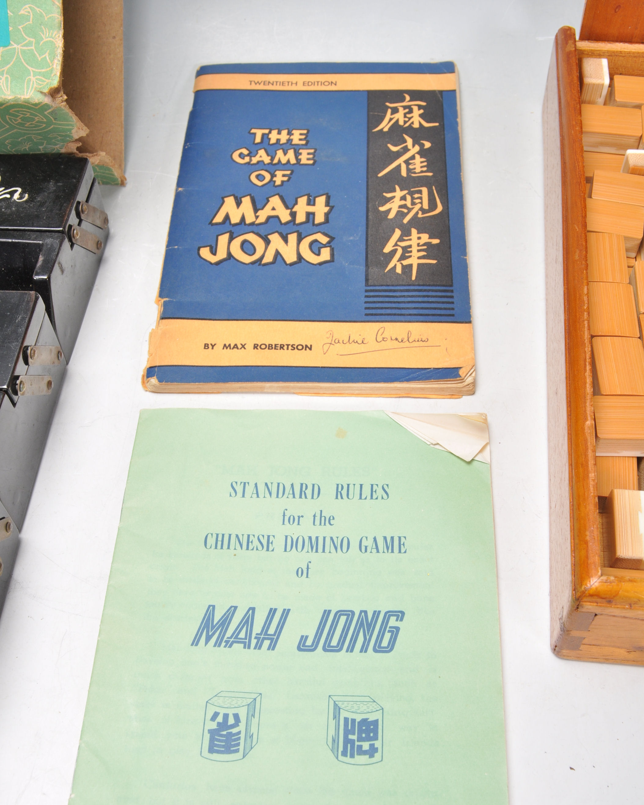 A Chinese 20th century Mah Jong games set  complete with the original wooden case and the other - Image 4 of 9