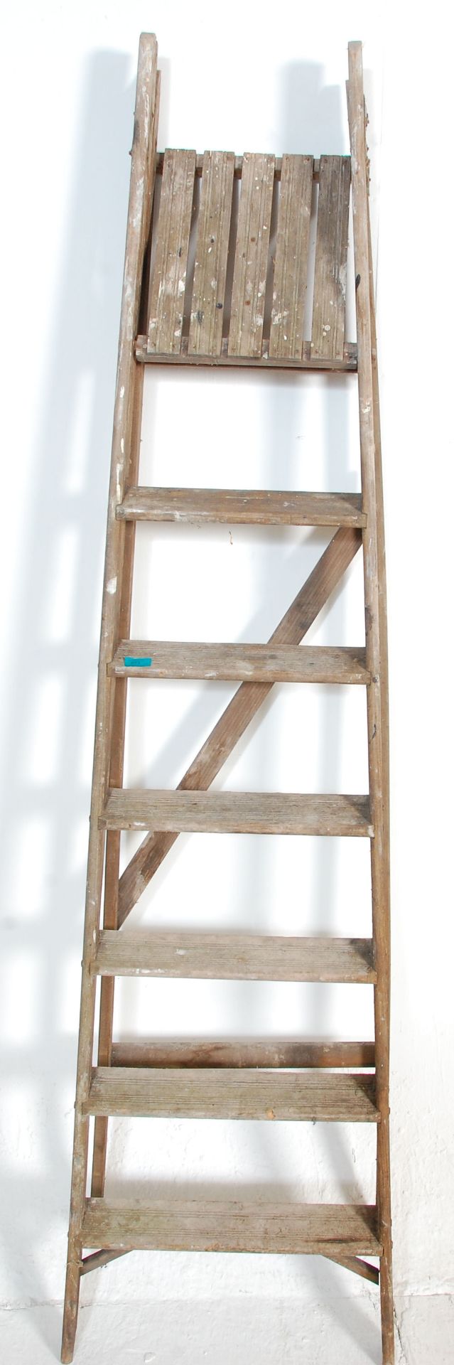 A pair of vintage ladders with one set having graduating steeps and the other straight. 185cm x - Bild 6 aus 6