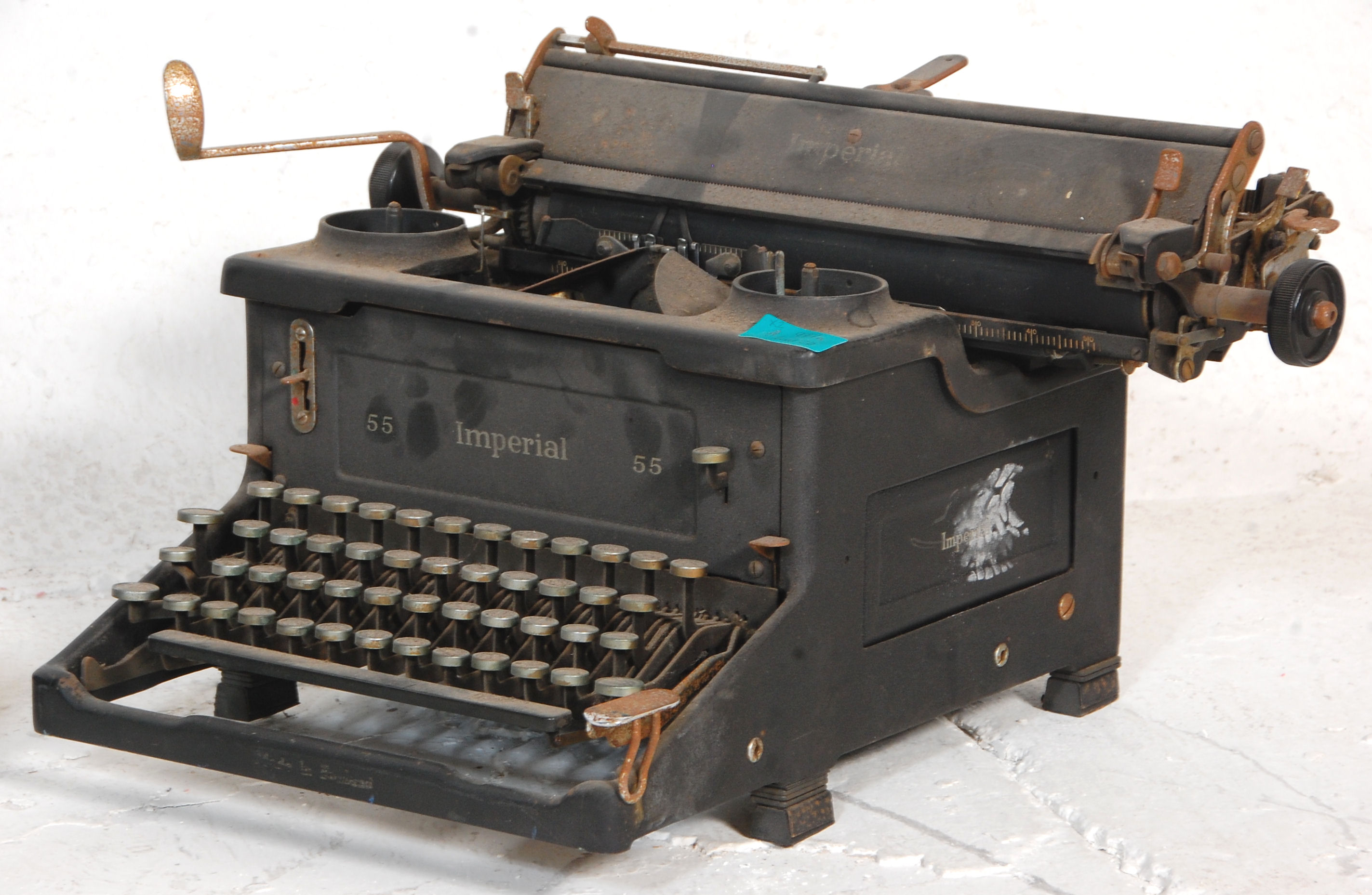 A vintage retro 1930's Imperial typewriter together with an adding machine of similar age, both - Image 4 of 6