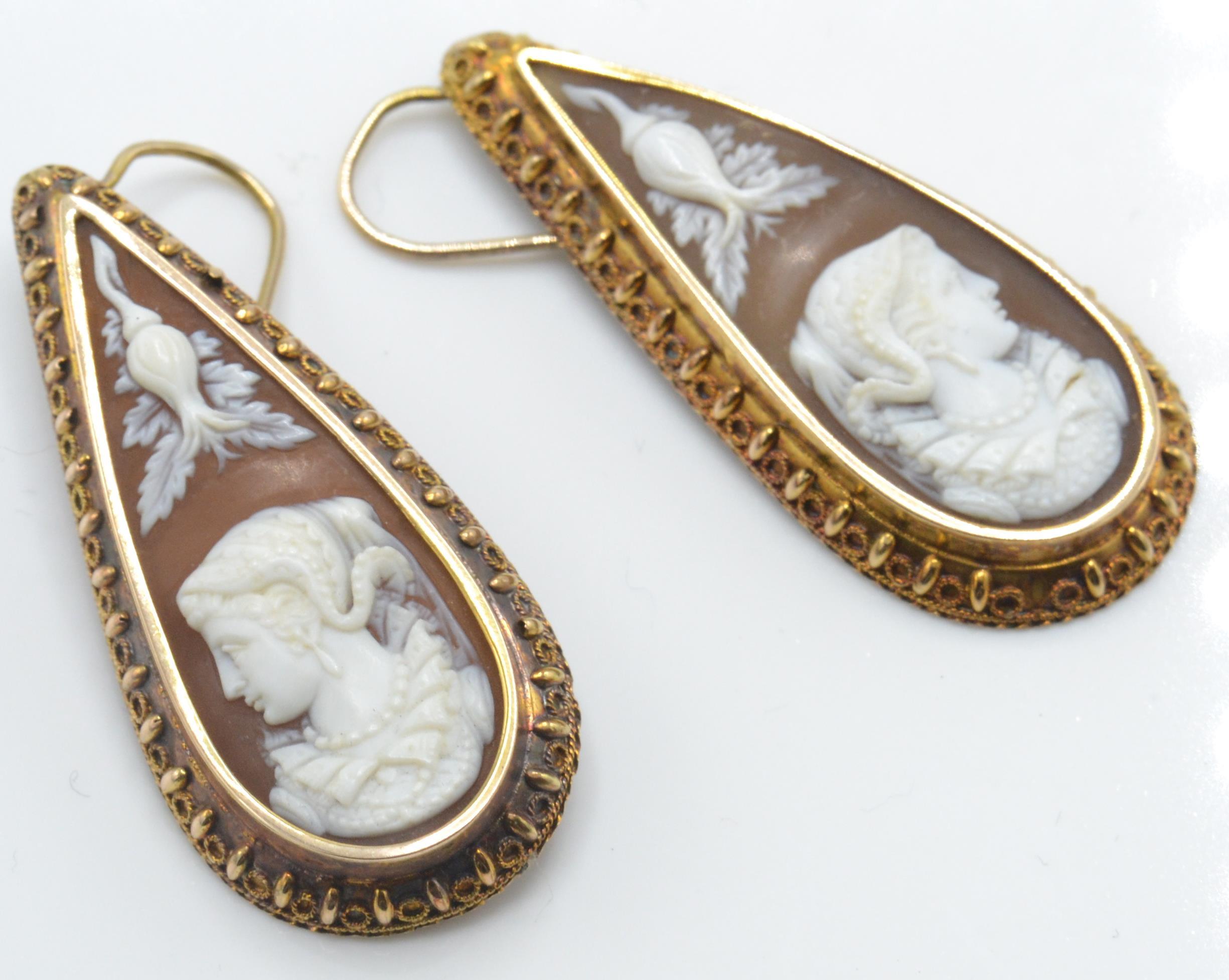 A pair of Victorian gold cameo earrings of tear dr - Image 2 of 4