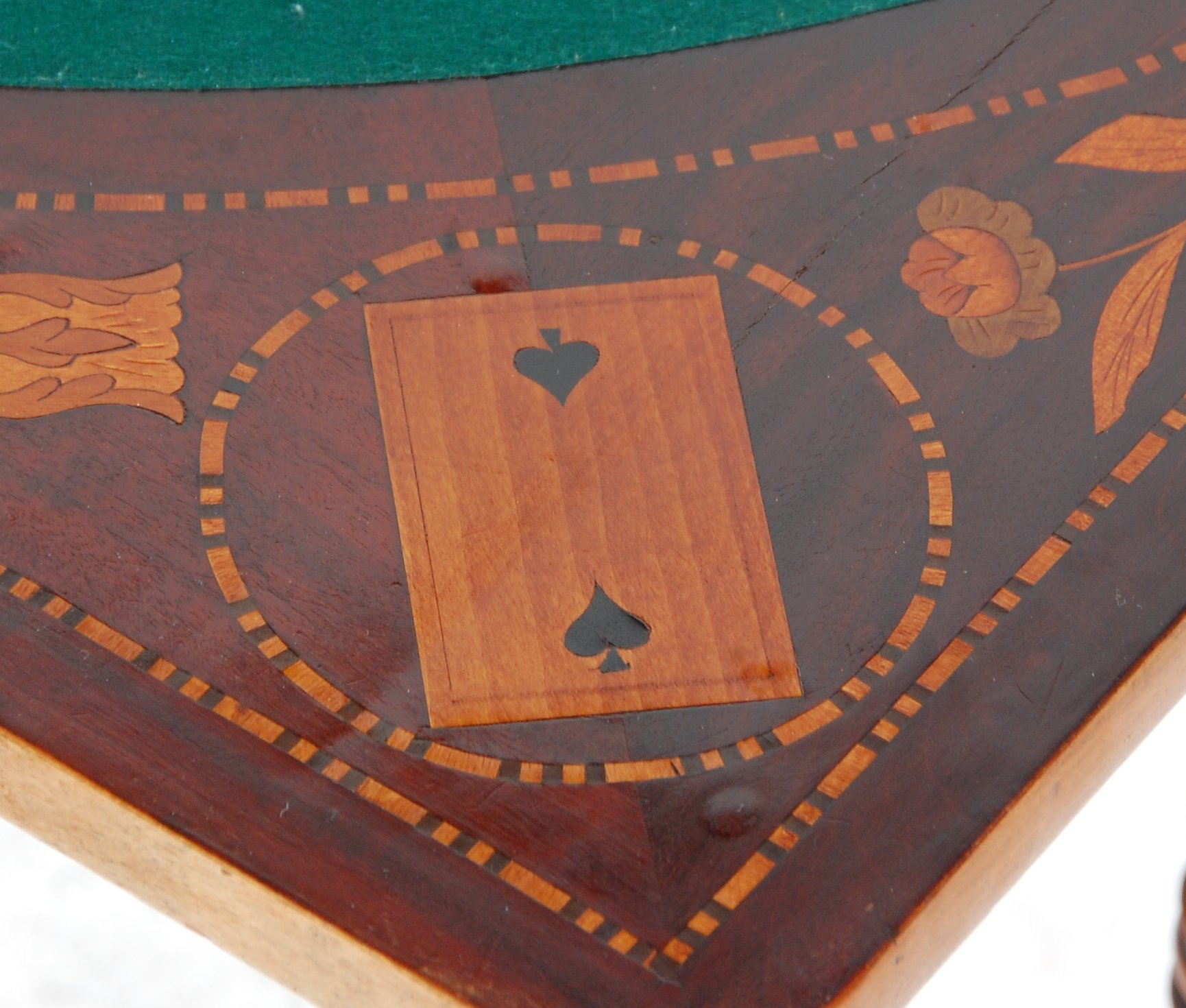 EARLY 19TH CENTURY ANTIQUE WALNUT CARD GAMES TABLE - Image 6 of 6