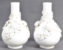 PAIR OF ENGLISH ANTIQUE DERBY PORCELAIN VASES