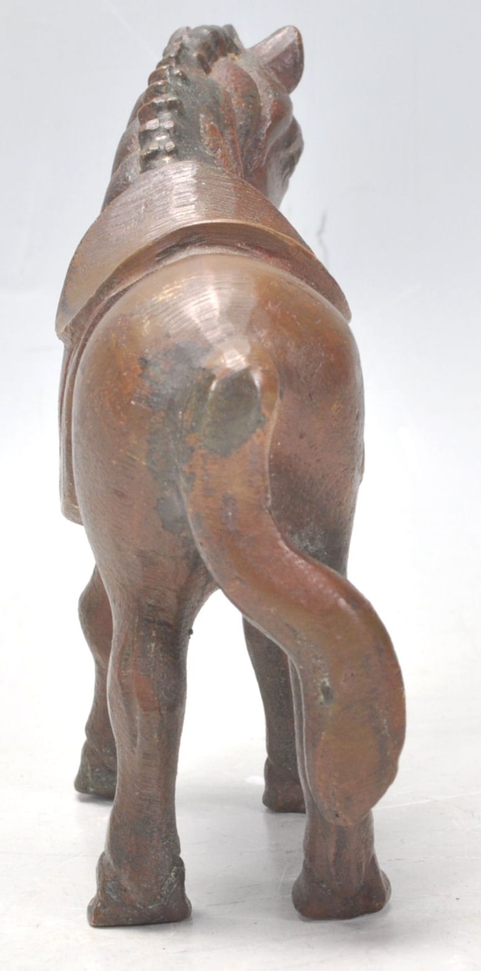 A mid 20th Century cast bronze figure in the form of a horse in a standing position having a - Bild 3 aus 7